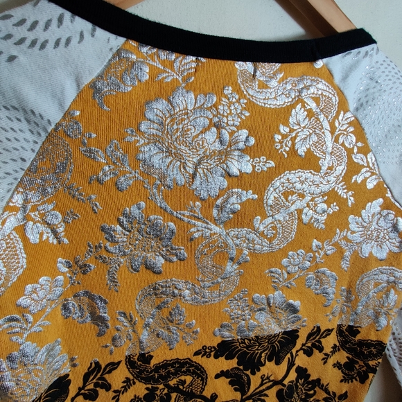 CUSTO BARCELONA White & Yellow Mid Sleeve Scoop Neck Traditional Design Shirt M - Picture 10 of 13